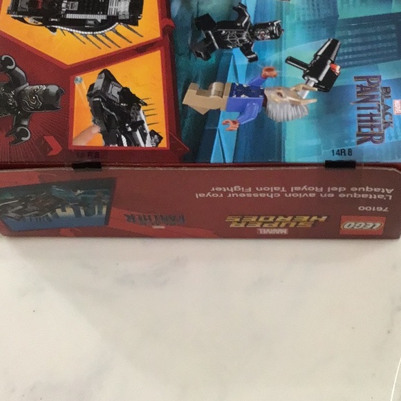 NWT black panther Lego set - Picture 4 of 5